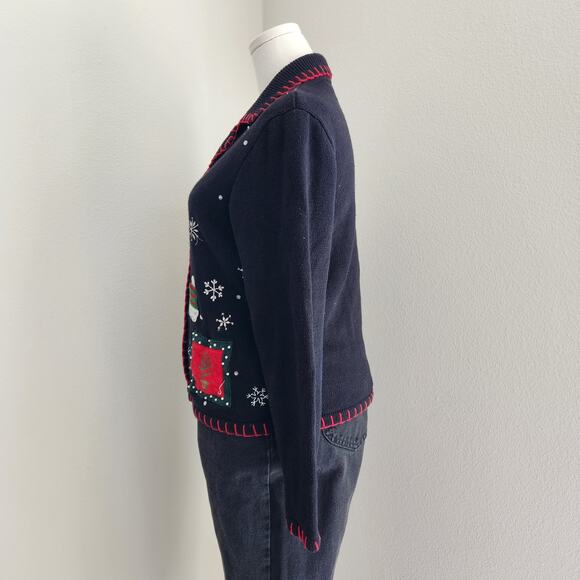 Vintage 90s Basic Editions Holiday Black Snowflake Christmas Sweater Cardigan M - Picture 6 of 10